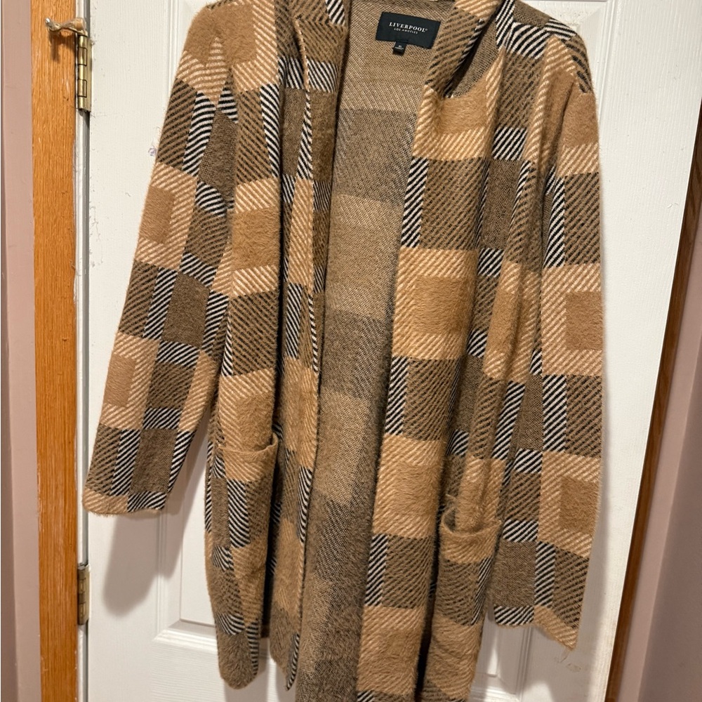 Liverpool Sweater in Tan and Black